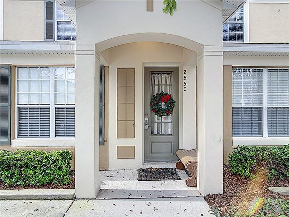 3rd image of 2550 Maneshaw Ln