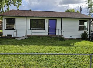 814 Talent Ave, Talent, OR 97540
