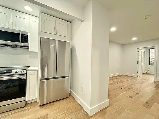 Kitchen, photo 2