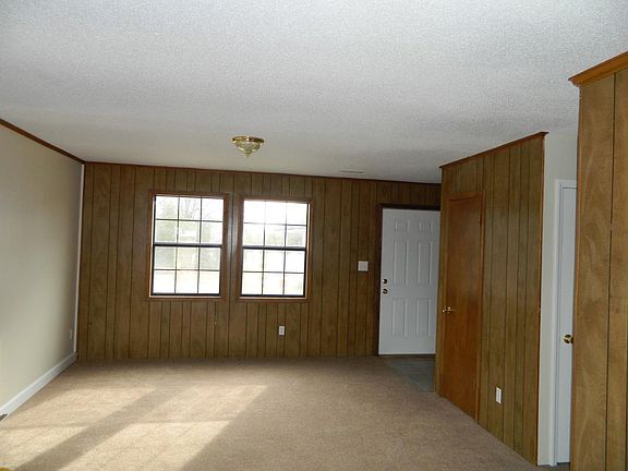 2nd image of 113 Drake St #A