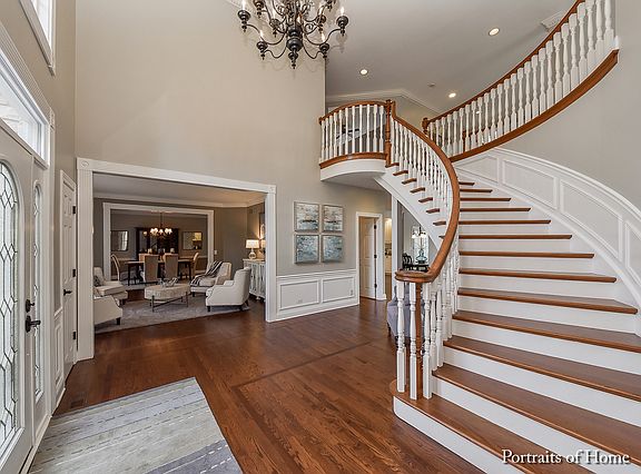 4th image of 2232 River Woods Dr