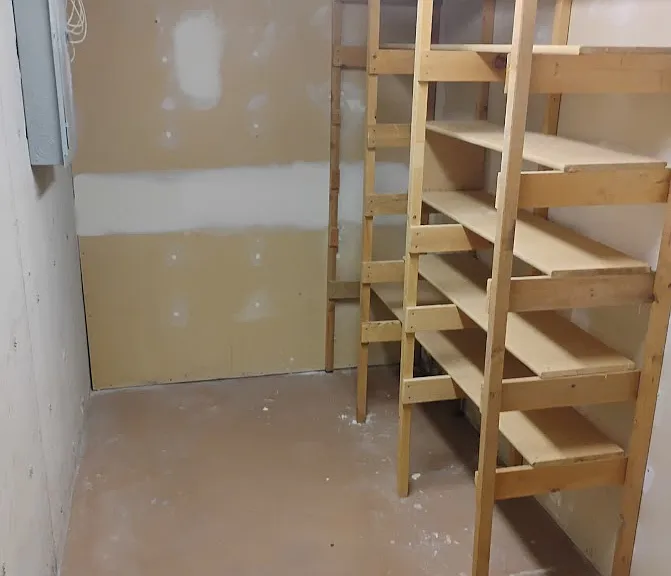 storage room 2
