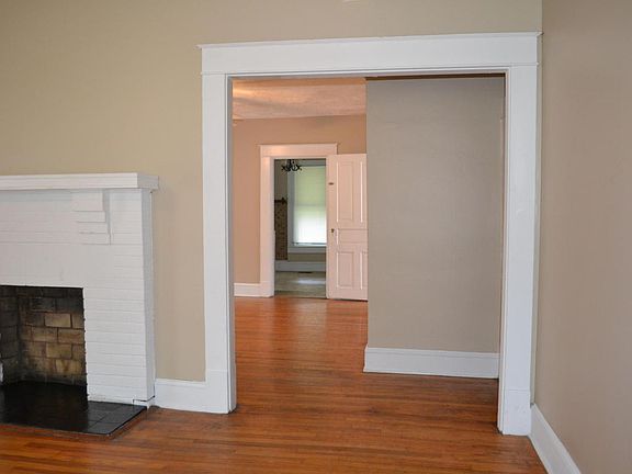 5th image of 1800 Jefferson Ave
