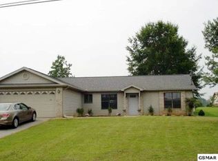 327 Ayers Rd, Kodak, TN 37764