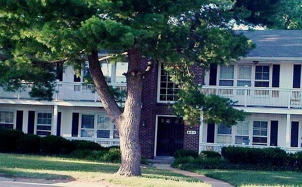 1st image of 603 Broadmoor Dr APT C