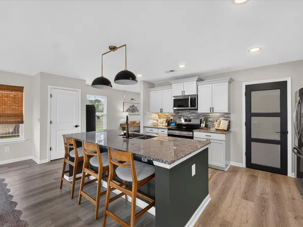 219 Cypress Marsh Rd, Moncks Corner, SC 29461