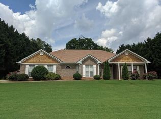 4940 Planters Way, Flowery Branch, GA 30542