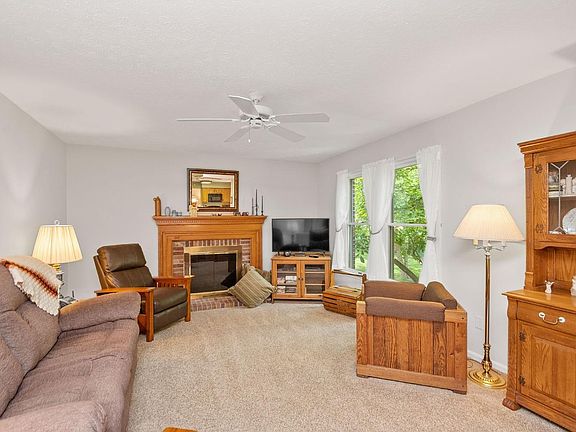 5th image of 7930 Stillmeadow Dr