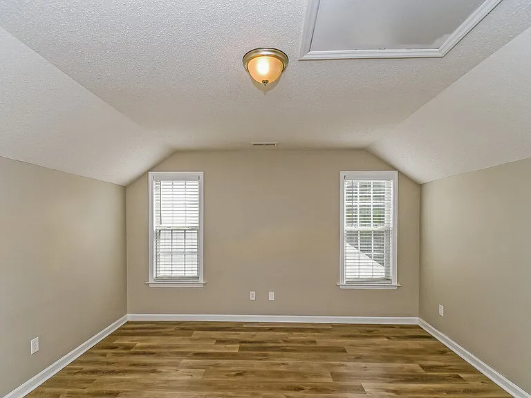 2143 Castle Pines Dr — Photo 12