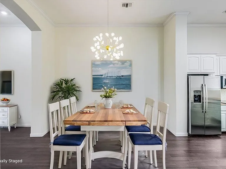 14910 Leeward Dr #304 — Photo 15