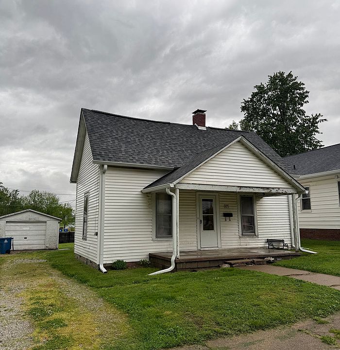 1st image of 564 N North Court St