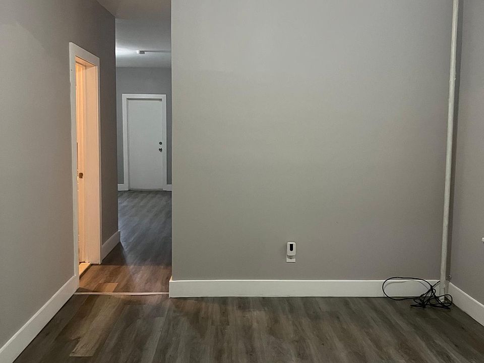 2nd image of 256 Clinton Ave #1