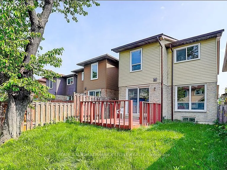 24 Barrington Cres #BASEMENT — Photo 14