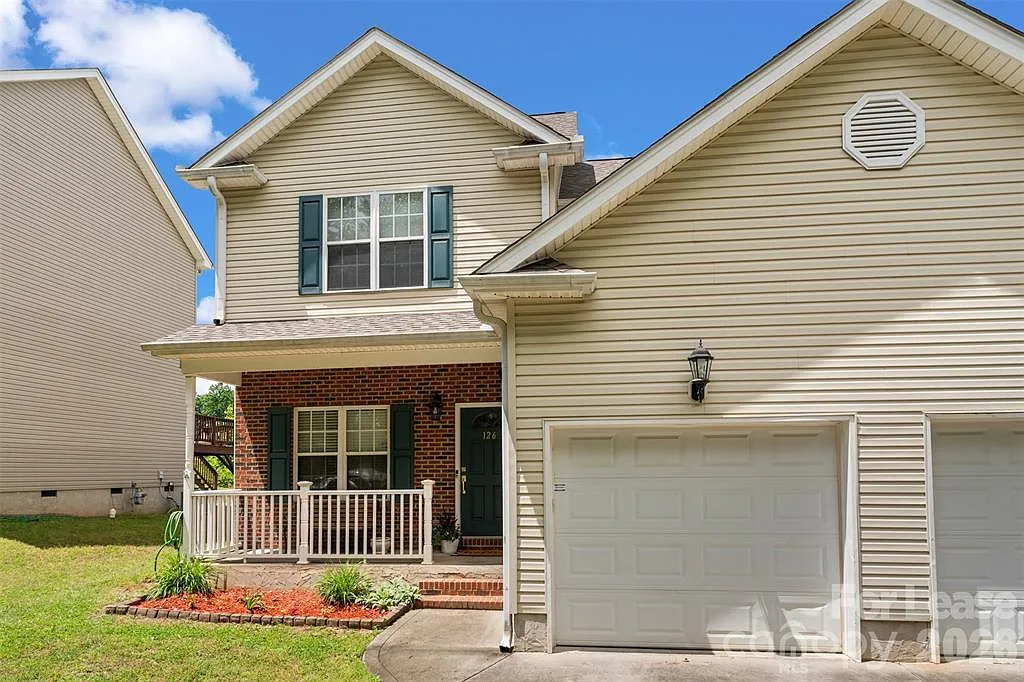 126 Ridge Bluff Road - 1 — Photo 1