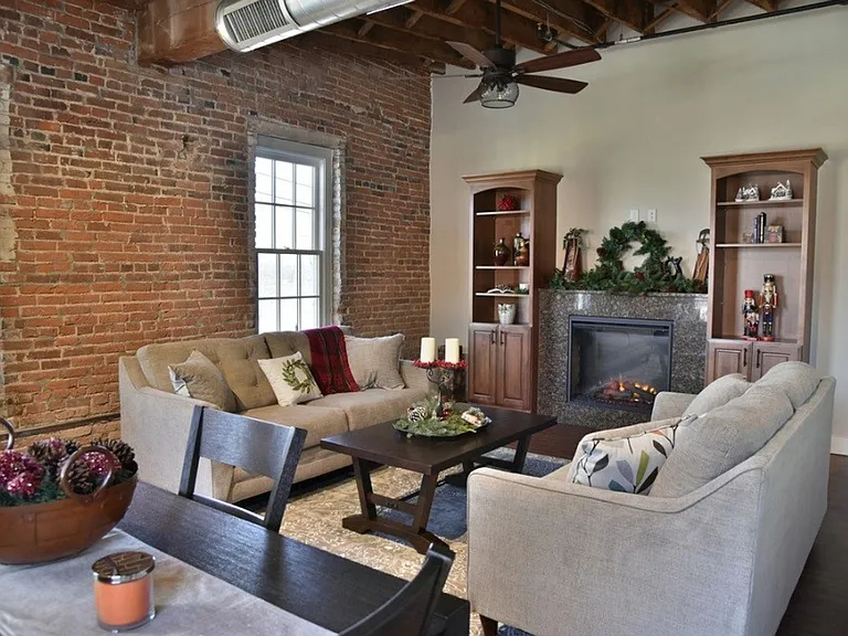 330 W Front St — Photo 3