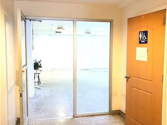 5th image of 821 57th St Ste 1