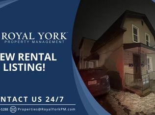 89 Marier Ave #2, Ottawa, ON K1L5S2