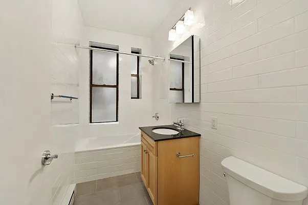 Rented by MNS | media 17