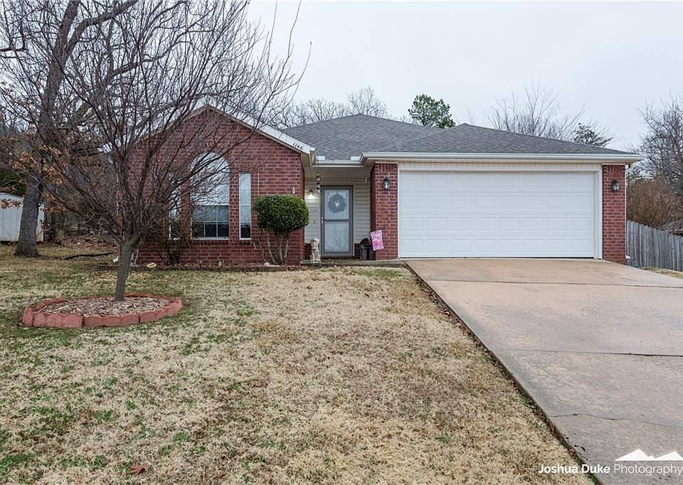 1st image of 1146 S China Berry Ln