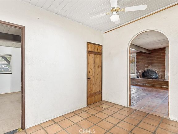 4th image of 3837 Gates Pl