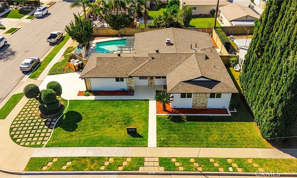 1st image of 630 Shady Ln