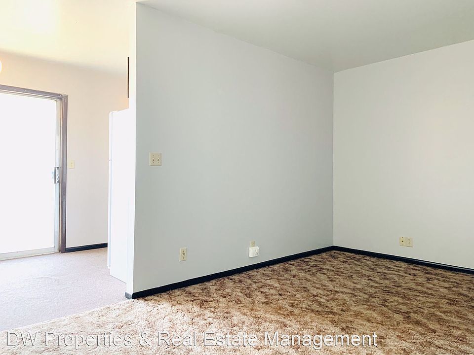 1st image of 1209 N 13th Ave #923