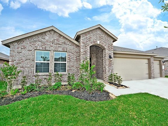 2nd image of 6907 Winthrop Garden Cir