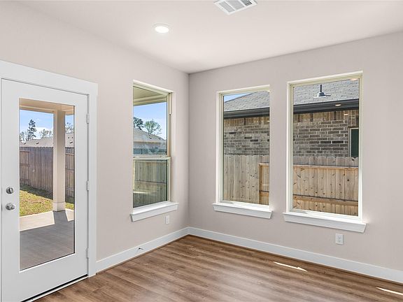 7th image of this home
