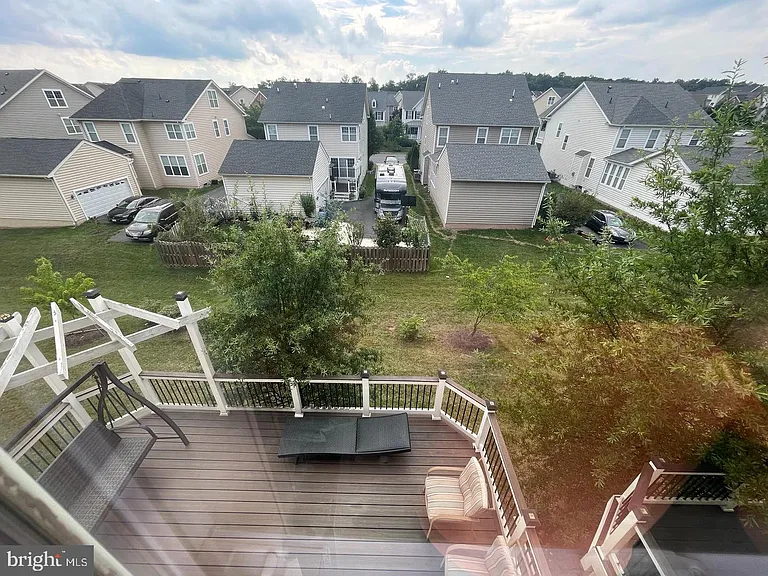 23247 Hanworth St — Photo 29