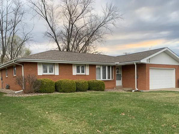 2317 W Overhill Rd, Peoria, IL 61615