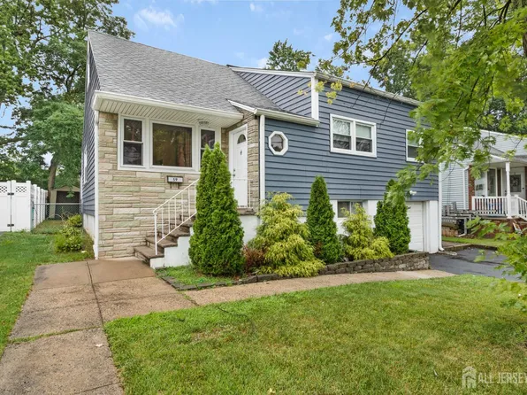 59 Hearthstone Ave, Fords, NJ 08863
