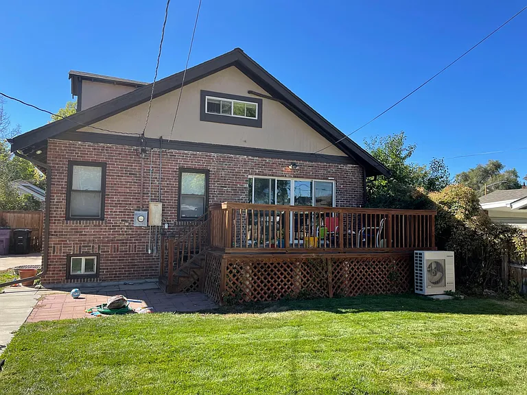 1246 Jackson St — Photo 34
