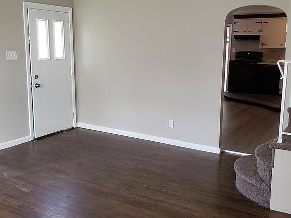 5th image of 7184 Willgoos Ave