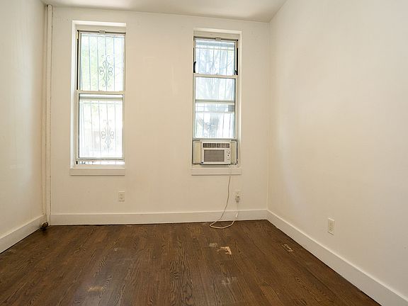 4th image of 171 Stanhope St #1H
