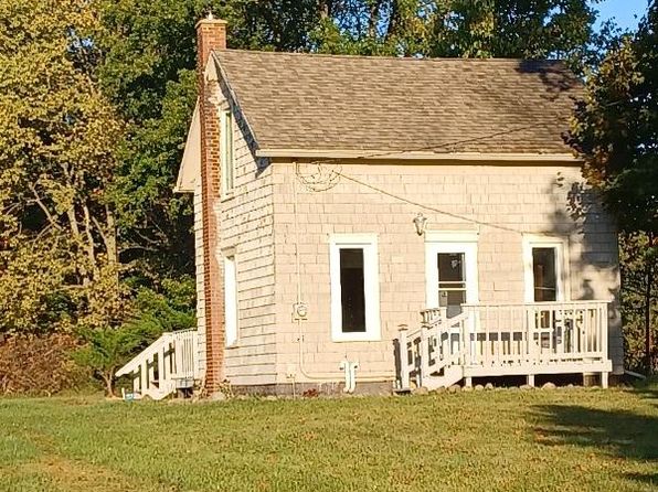 6773 Johnson Rd, Potterville, MI 48876
