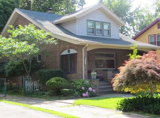 3704 Melbourne Ave, Cleveland, OH 44111