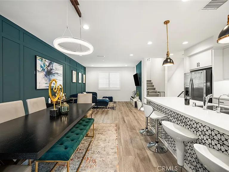 663 S Mosaic St — Photo 1