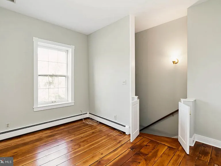 15615 Falls Rd — Photo 24