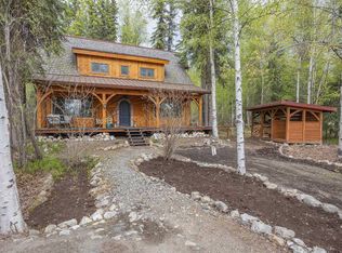 1165 Chickadee Loop, Fairbanks, AK 99712