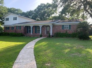 225 Autumn Dr, Saraland, AL 36571
