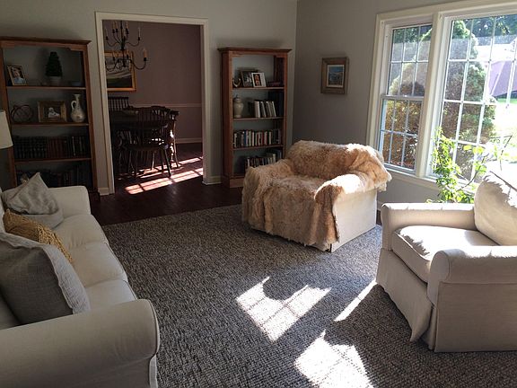 4th image of 2400 Tricia Ct