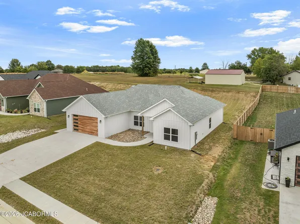 10878 Country Aire Meadows Ct, Holts Summit, MO 65043