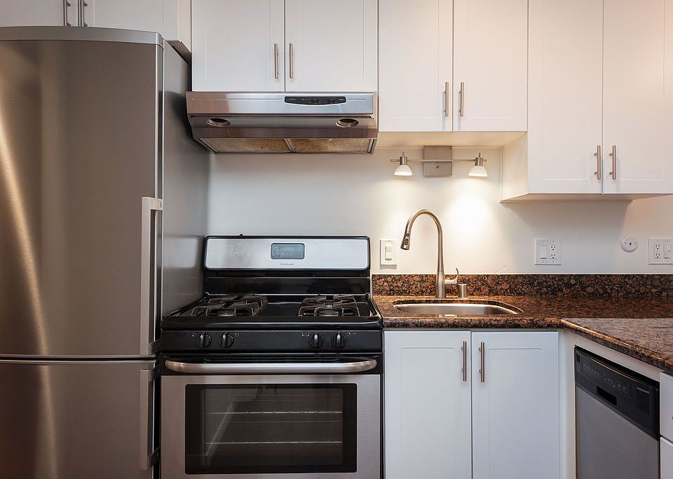 1st image of 1066 Turquoise St