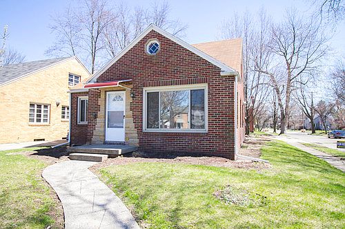 1st image of 2902 Merrimac Blvd
