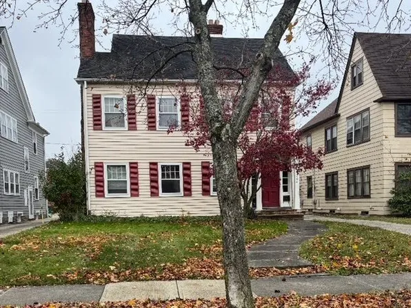 18704 Winslow Rd APT 2, Shaker Heights, OH 44122