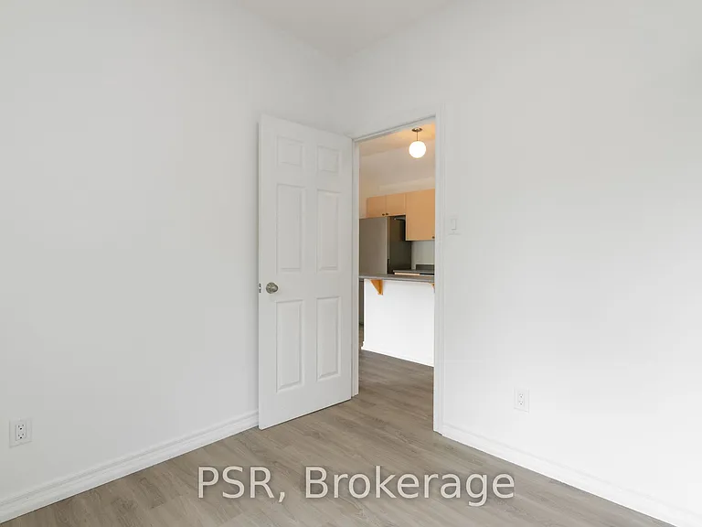 1355 Bayview Ave #CH3 — Photo 21