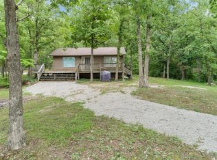 26193 Lake Run Dr, Warrenton, MO 63383