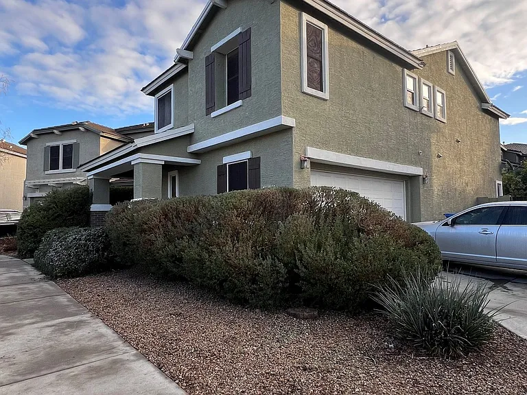 35203 N 30th Ln — Photo 26