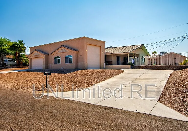 2510 Hacienda Pl — Photo 15