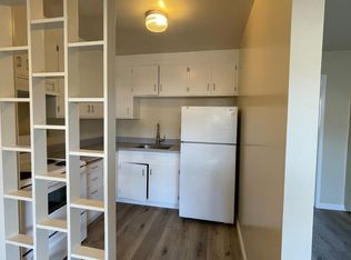 1530 Ebener St #5, Redwood City, CA 94061